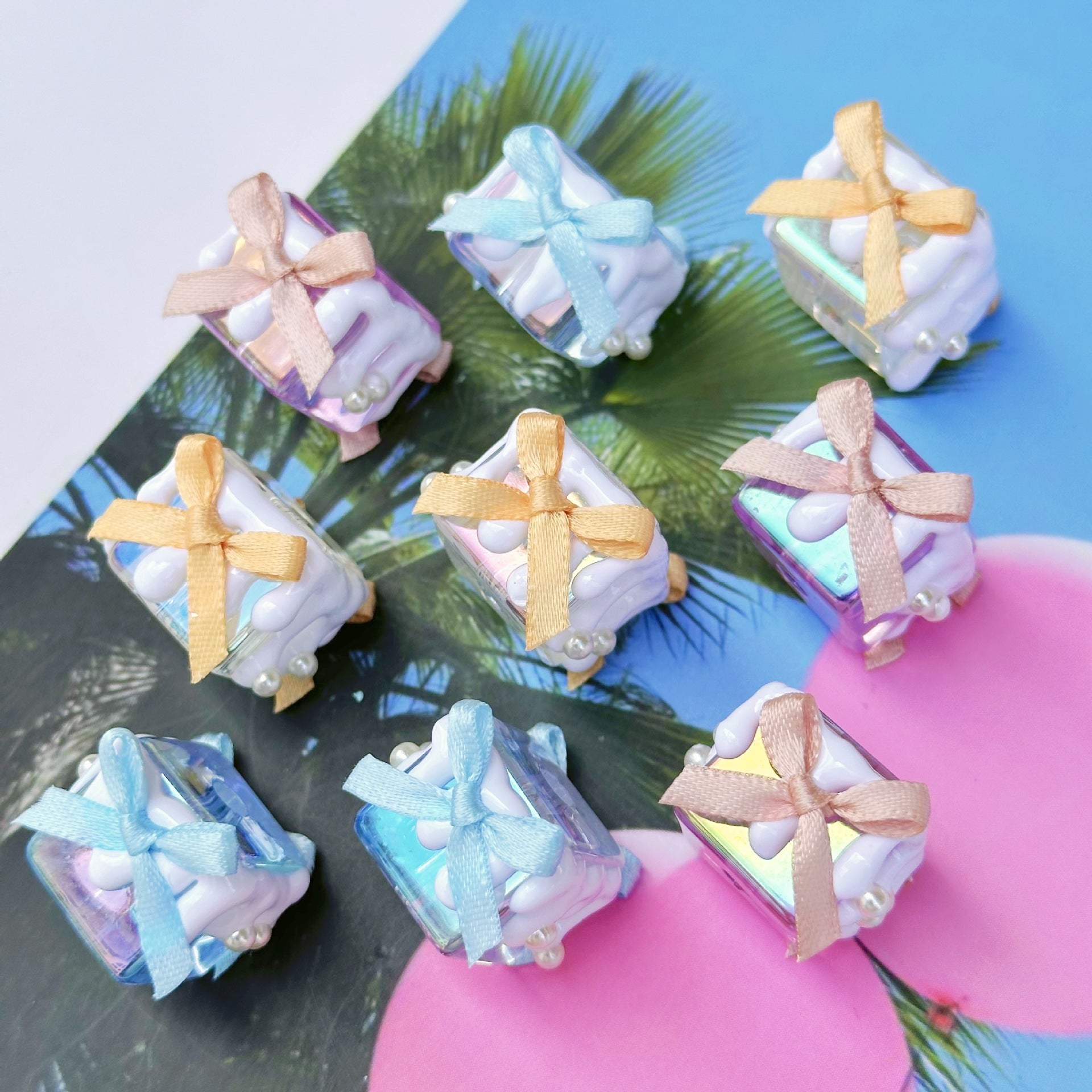 Wholesale 5pcs 3mm Pearl Cream Bow Square Beads